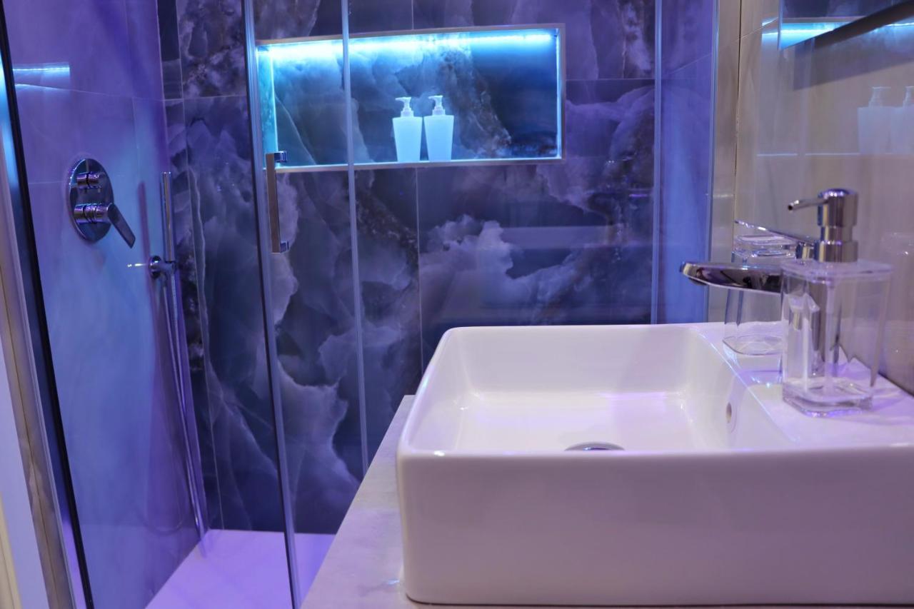 Barbaro & Bed & Breakfast Napoli