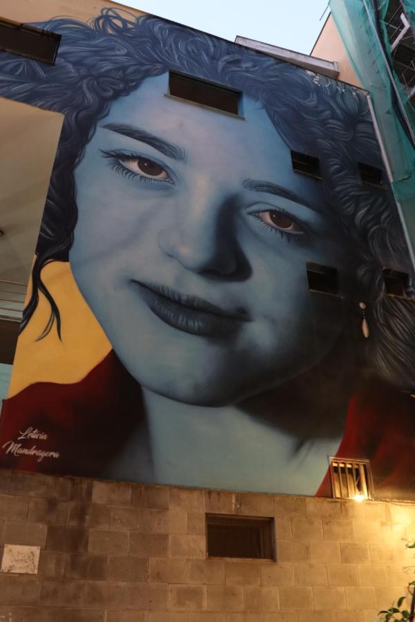 Barbaro & * Napoli